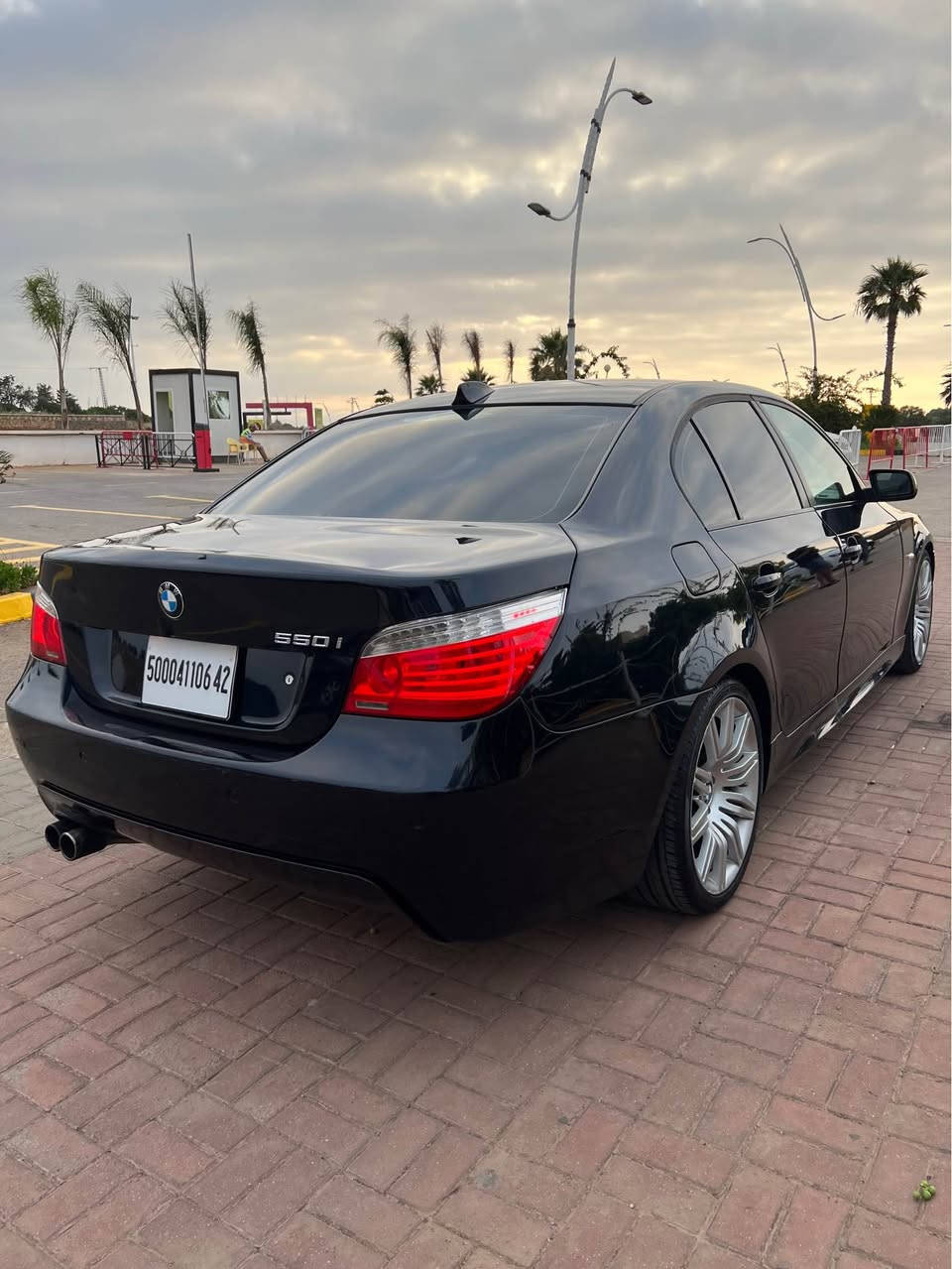 BMW e60 550i
Roulée 220.000 km
Moteur v8 essence 4.8L atmosphérique
Boîte automatihque 6 rapot
Vitres électriques ✅
Clime/chauffage ✅
Sièges chauffants ✅
Sièges électriques ✅
Régulateur de vitesse ✅
ABS/DTC ✅
Volant électrique  chauffants✅.               / mode sport ✅.               les Palate march ✅
Numéro: [0540499622)☎️
Labsa 3la wahda 2010 sbigha l'el ariere ta3 talbass تيبازة, الجزائر


**إذا كنت صاحب هذا الإعلان وتريد حذفه لأي سبب، رجاءا أرسل رسالة إلى الدعم الفني**