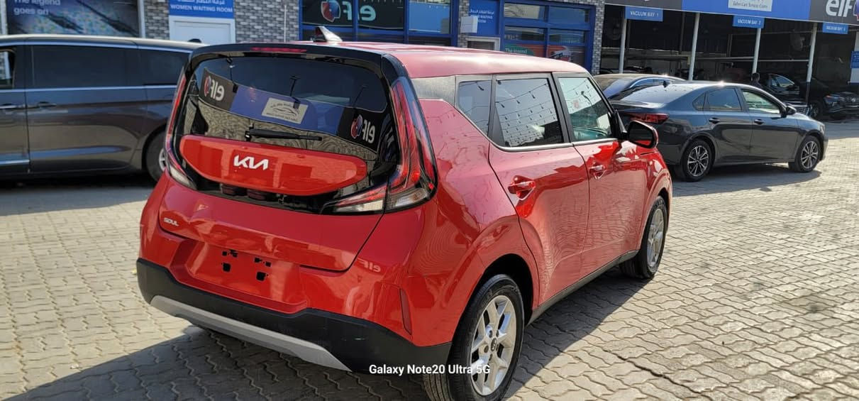 السعر (((((💵120💵))))
سووول موديل 2024
وارد امريكي الضرر واضح
بيها كم قطعة صبغ مكينة 2000 دوش 
حرة بدون رقم تترقم جميع المحافظات 
ضرر طخات بس ابيع صبغ عام
ماشية 24 الف نص مواصفات
مكينة گير شواصي لغود مكفولات
السيارة حيل جاهزة وجديدة
السعر 120 ورقة بيها مجال حق الجية
مكان السيارة كربلاء  
***********
