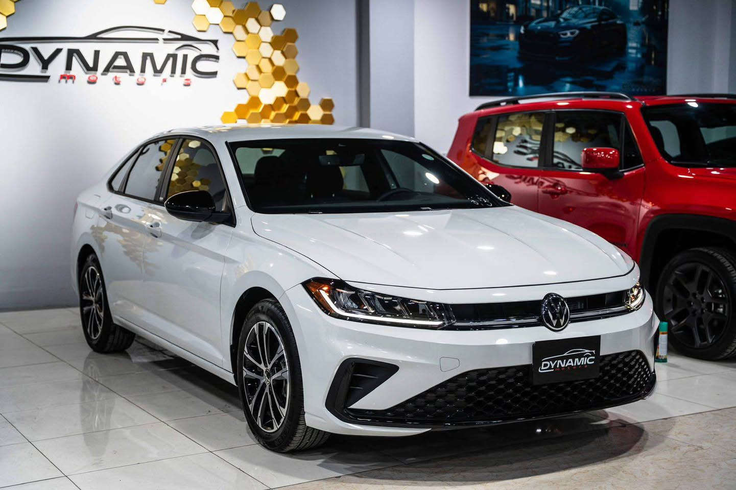 2025 VOLKSWAGEN JETTA 
سعر : 🔥🔥
موديل :2025
مواصفات : S
محرك : 4 سلندر
وارد : امريكي
عداد : 6,000ميل
صبغ : ١ قطعة بدون داخل
ارباك : كل شركة سليم ✅✅
رقم : ( موقط) ( كاتي)
ناونيشان هةولير جادةي حديد و خشب پيشنگاي دايناميك موتورز
بو زانياري زياتر پةيوةندي بكةن بة وتس اب
*********** 
============ أربيل, العراق
