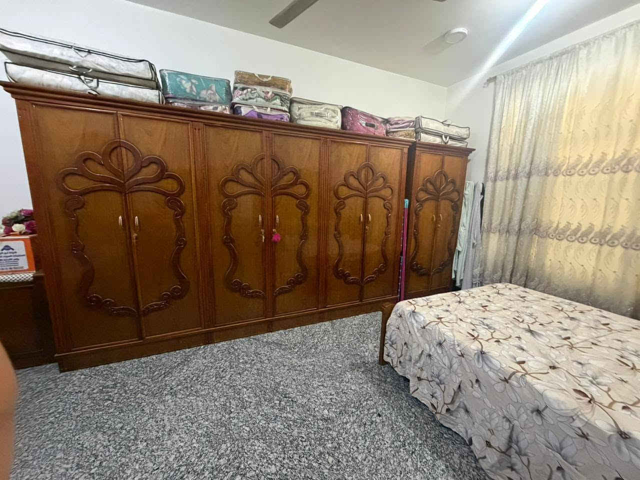 غرفة اخشاب كاملة
 تسكام من النوع الثقيل
٦ أبواب درجه اولى
صاج من الداخل والخارج
جدا جدا نضيفة ديوانية, القادسية


**إذا كنت صاحب هذا الإعلان وتريد حذفه لأي سبب، رجاءا أرسل رسالة إلى الدعم الفني**