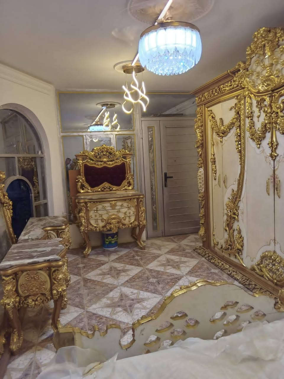 غرفة نوم مصرية لبيع ***********
