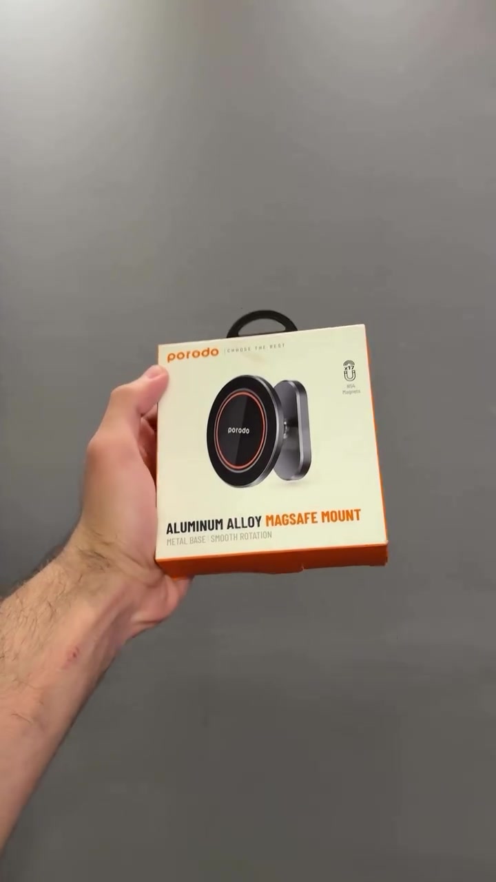 🏋️‍♂️🔥 لكل بطل يتمرن بالجيم ويحب يصور تمارينه باحترافية!

📱 Porodo Aluminum Alloy MagSafe Mount
💰 السعر: 20,000 دينار

🎥 ثبّت موبايلك وصوّر تمارينك بثقة ومن أي زاوية تريدها.

🧲 17 مغناطيس N54 قوي يثبت الجهاز بثبات عالي
💪 يتحمل وزن لحد 1800 غرام بدون اهتزاز
🔄 دوران 360° للحصول على أفضل زاوية تصوير
⚡️ تعديل سريع وسلس للاتجاه بلمسة وحدة
👌 استخدام بيد وحدة لتركيب وإزالة الهاتف بسهولة
🛡 قاعدة سيليكون قوية تمنع الانزلاق على الأسطح
✨ تصميم فاخر بخامة الألمنيوم مع لمسة Carbon Fiber
📱 متوافق مع أجهزة وكفرات MagSafe
🏠 مثالي للجيم، المكتب، البيت وصناعة المحتوى

🔥 صوّر تمارينك، بثوثك ومحتواك بطريقة احترافية وخلي موبايلك ثابت بكل لقطة! 🎬📸
__________
💬 لمعرفة السعر، يُرجى كتابة تعليق، وسنقوم بالرد عليك في الخاص.
متوفر لدى #داماس_ستور
📍 العنوان : المنصور - شارع 𝟭𝟰 رمضان - مجاور حلويات العسل - مقابل مطعم الساعة
‌🚚 متوفر خدمة التوصيل بغداد و المحافظات
☎️ المبيعات :
𝟬𝟳𝟳𝟬𝟭𝟬𝟬𝟯𝟭𝟴𝟴
🛠 المستخدم والصيانة :
***********
