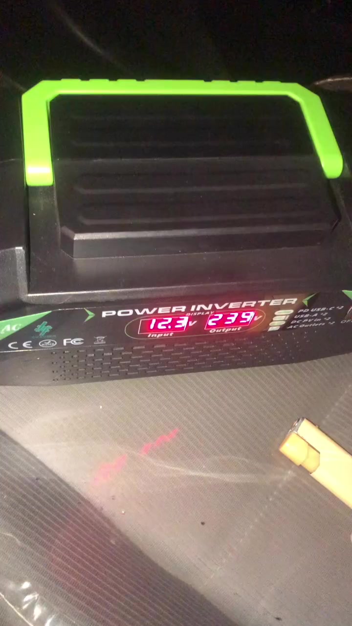 مرخصه صاحب الكروب هاي القطعه الروعه الي تحول من 12 فولت ال240 فولت تفيدك بالسيارة سفرات طالع المكان علمن القطعه شغاله وشرط عل فحص الي تعجبه السعر 40 بدون توصيل


**إذا كنت صاحب هذا الإعلان وتريد حذفه لأي سبب، رجاءا أرسل رسالة إلى الدعم الفني**