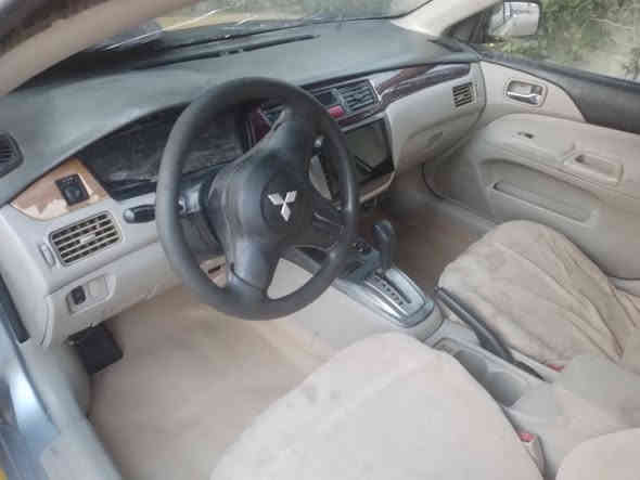 لانسر تكسي للبيع رقم ذي،قار سمكرة وصبغ  مع تخم تاير وباتر جديدة محرك كورلا بيكاتشو ١٦٠٠ اوتماتيك سعرها ٥٥ وبيها مجال بسيط مع العلم مطلوبه مليون تنزل من سعر السيارة مكاني بغداد الدورة ***********( ملاحظة ترهم بالقسط اقل شي ٢٥ ورقة)
