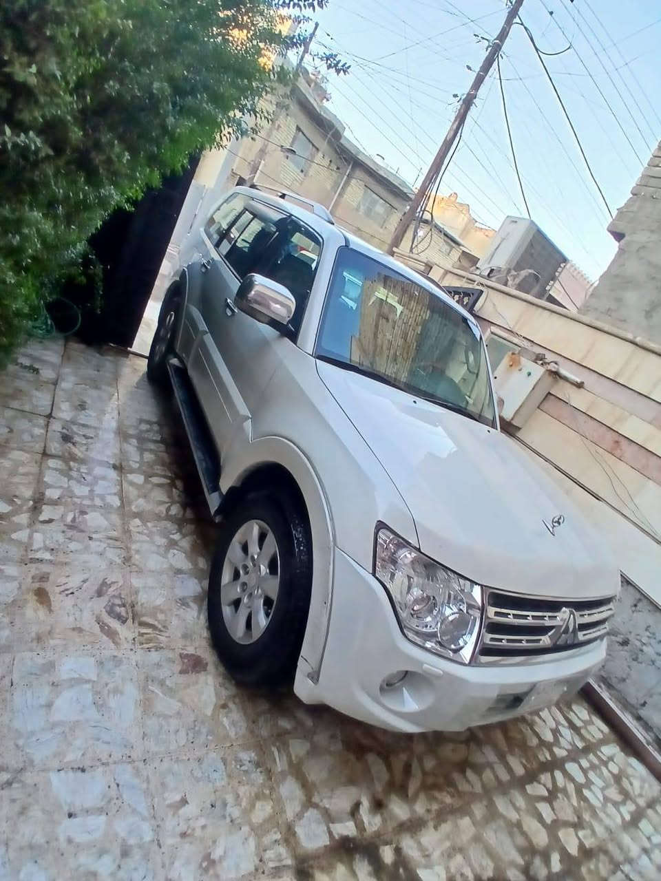 سلام عليكم للبيع باجيرو 2010 حبتور لون ابيض صدفي فول 1/1 سلايت روف كشنات جلد كشنات كهرباء دمامات زراكات تحكم استيرين جهتين السياره بيه صبغ قليل بالجاملغ الامامي الايمن الباقي مكفول كير مكينه ما مفتوحات خير من الله تبريد ثلج صدر امامي خلفي خير من الله رقم بغداد  بسمي العنوان بغداد السعر ١٤٣ $ وبيه مجال بسيط اتصل ***********
مكلف بالنشر
