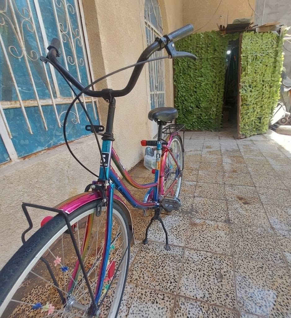 سلام عليكم
باسكل 7 الوان للبيع حجم (26) شركة (سانتوس) موديل (2025) باسكل مرتب ما ناقصة شي و نضافتة الصور كدامك سعر (150) قفل مكاني بغداد (ابي غريب) الشراي يراسلني ***********
