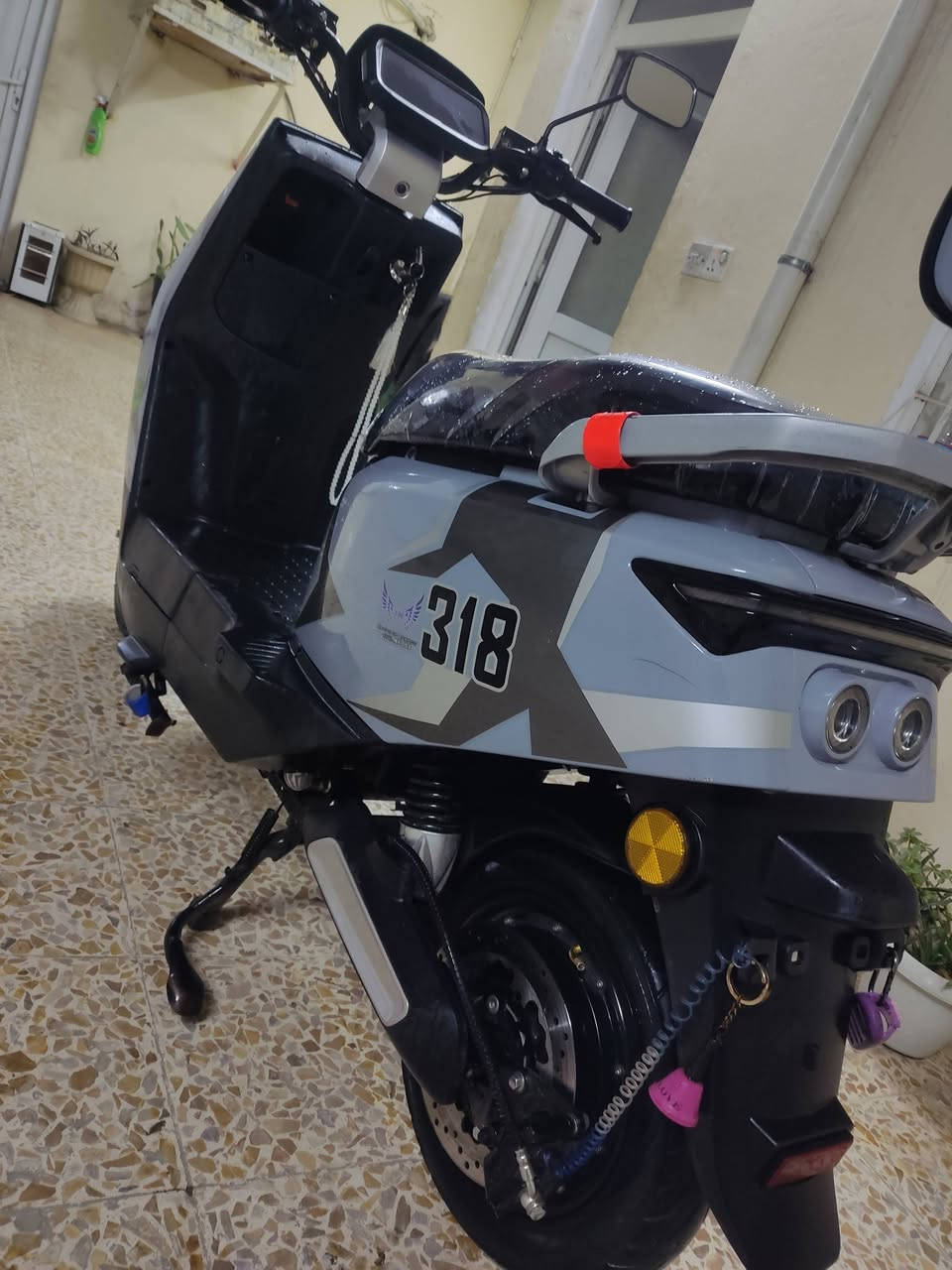 للبيع مطور شحن 318 ABR حديث   زيرو حت الوصل مالتو من اشتريتو موجود مطور بطاريات شرط ملف شرط 3 نمر سرعه 99 دبل أشاير لايت هورن شغال كلو شغال شرط ماشي تقريبن 2500 كيلو بك رجوع R السعر 600 وأبيه مجال حك جيه  مكاني موصل حي عدن  بيع فقط ماراوس


**إذا كنت صاحب هذا الإعلان وتريد حذفه لأي سبب، رجاءا أرسل رسالة إلى الدعم الفني**