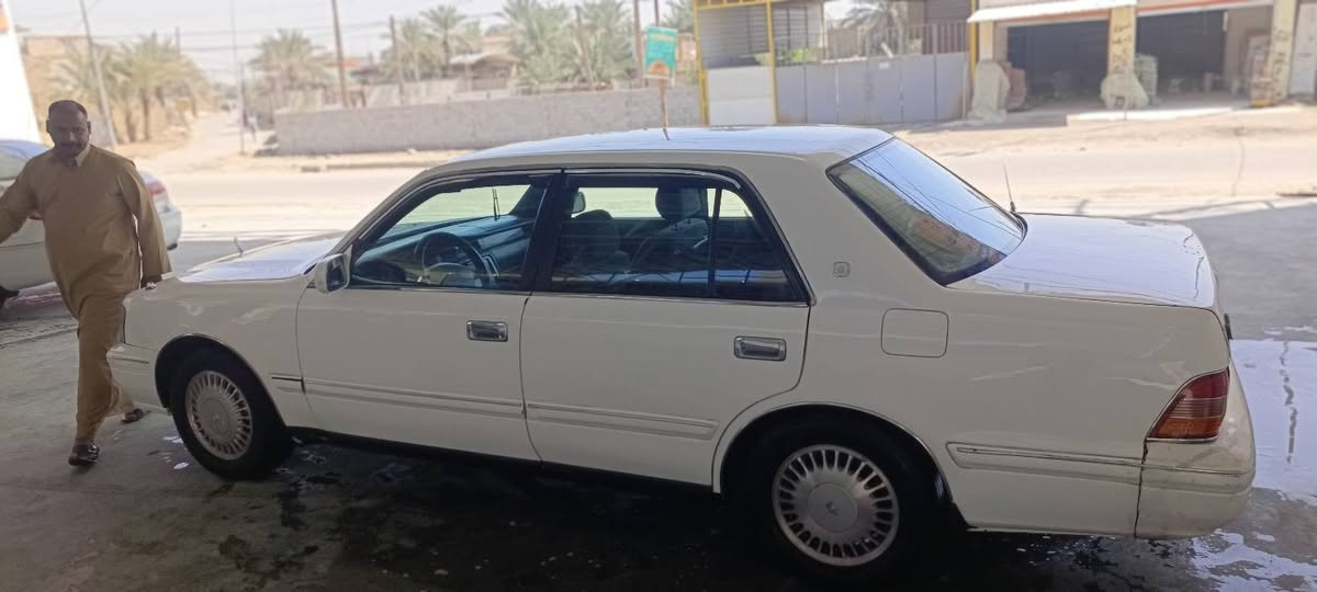 السلام عليكم اخوان راس الثور سعودي بلادي مامحور تكم كفاله من الكصه ونقل جثه ولمداور السياره بسمي رقم قادسيه بيهه ضربات بل جاملاغات تبريد حداديه تخم تاير كله جديد*********** السعر 90
