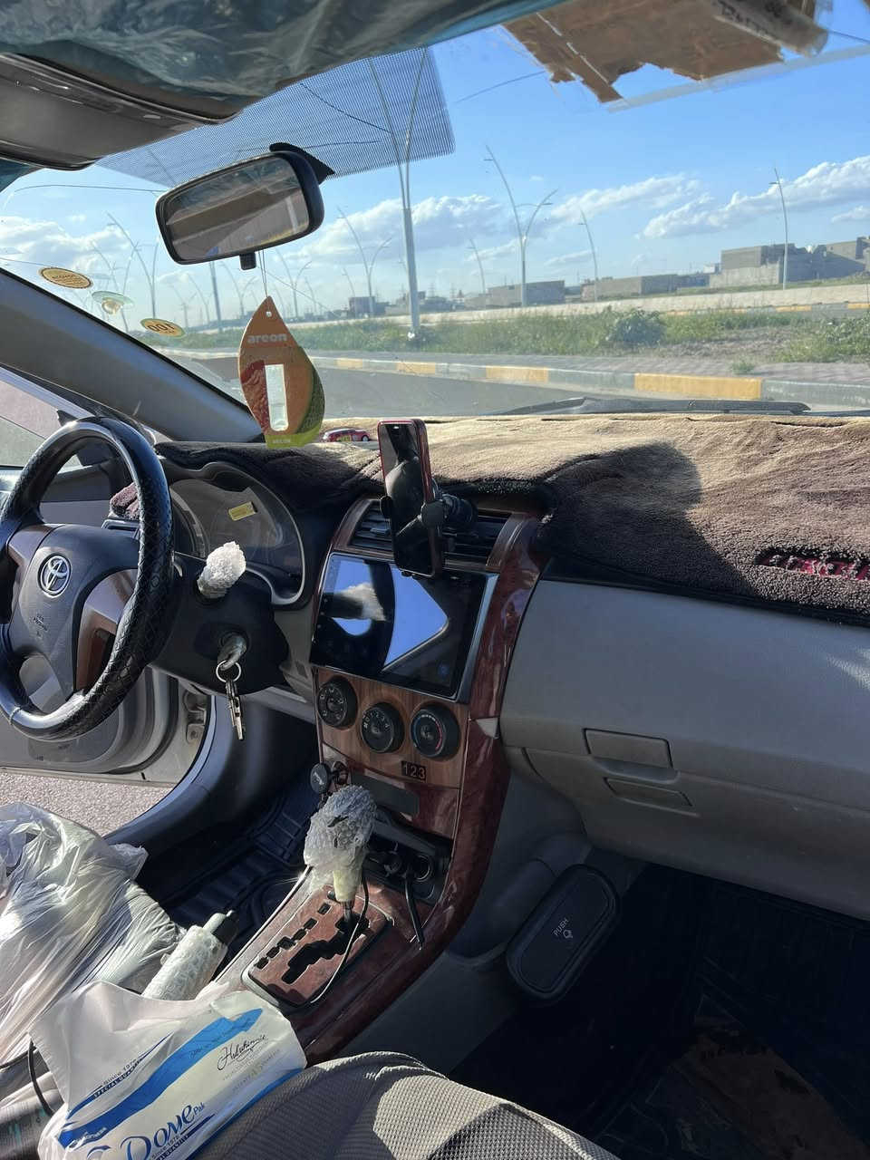 السلام عليكم
كورلا خليجي.  ٢٠١١ شركه عامه   
التفاصيل اكثر 
السعر ١١٠ 
العنوان سامراء 
رقم ***********
رقم ***********
