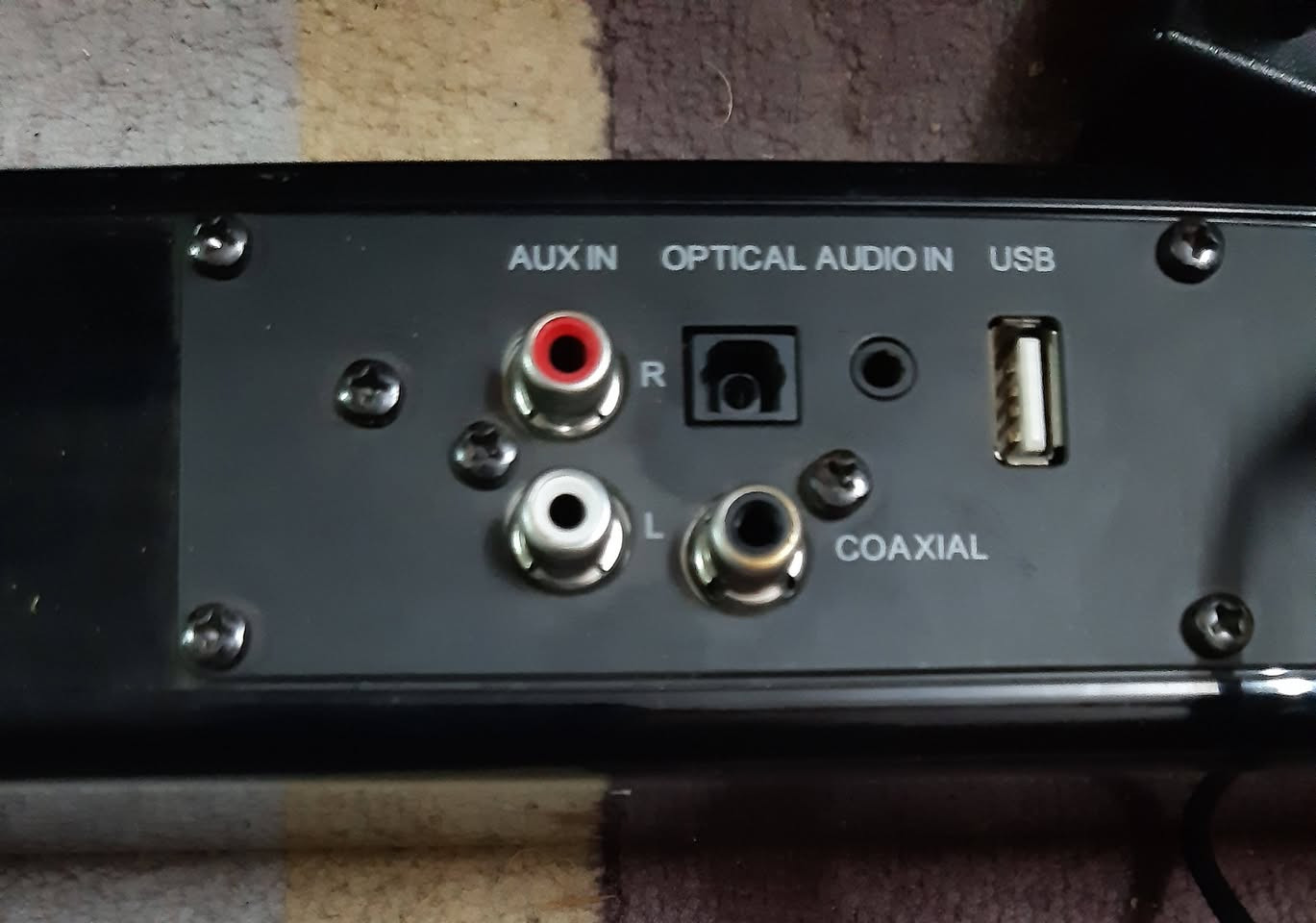 ساندبار اكاي AKAI الغني عن التعريف بسعر 35 الف بدون ريمونت صوت خرافي لا توجد خدمة توصيل مكاني بغداد الشعلة


**إذا كنت صاحب هذا الإعلان وتريد حذفه لأي سبب، رجاءا أرسل رسالة إلى الدعم الفني**