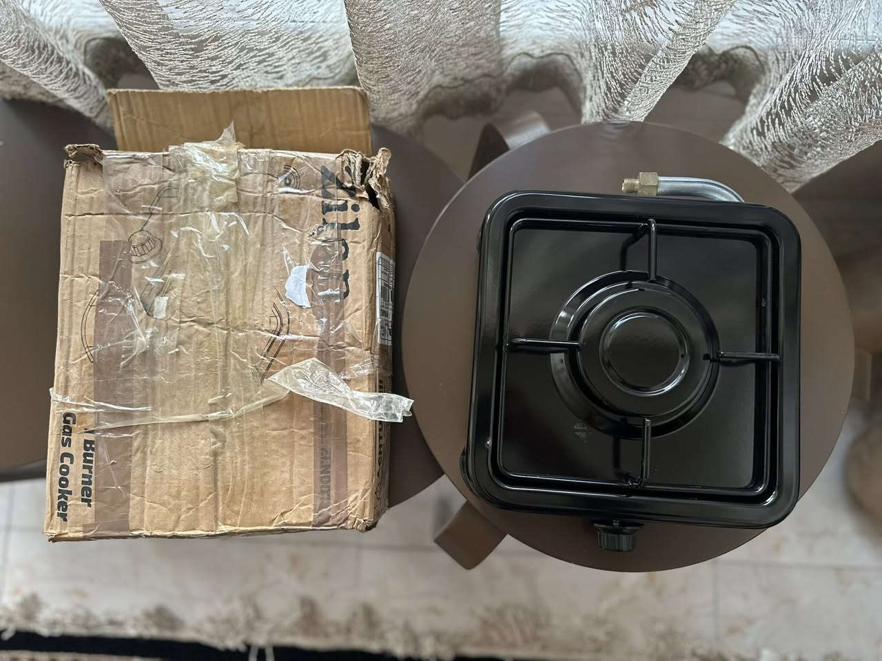 طباخ سفري جديد غير مستخدم قنينة غاز خارجية وكما واضح بالصور


**إذا كنت صاحب هذا الإعلان وتريد حذفه لأي سبب، رجاءا أرسل رسالة إلى الدعم الفني**