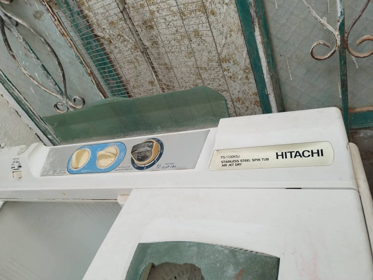للبيع غساله هيتاشي اكبر حجم غسل وتنشيف فول
السعر 60 الف
 العنوان رمادي 5كيلو 
هـ***********
