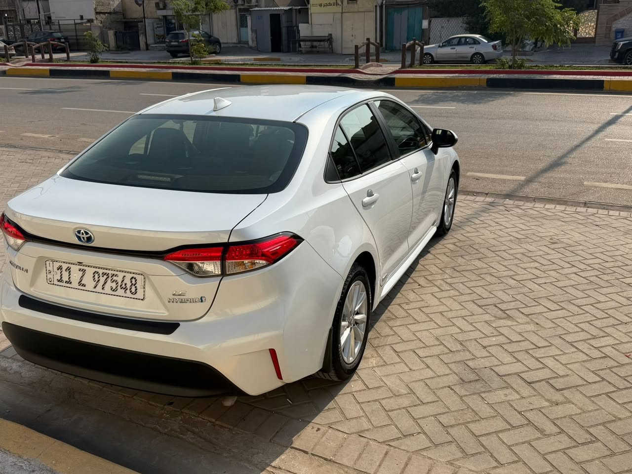 كورلا هايبرد موديل  2024 وارد امريكي سياره فول من عدا الفتحه حادث سياره فقط دعاميه ومبدله نفس الون سياره بدون قطره صبغ شرط الفحص مكفوله من كلشي ماشيه 20 ع ايدي سياره جديده بمعنى الكلمه للاستفسار ***********
***********
