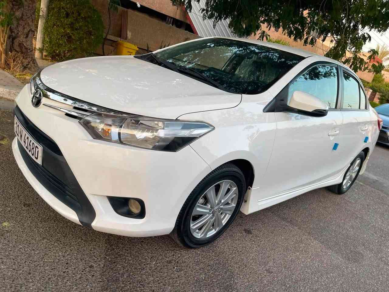 السلام عليكم
تيوتا يارس 2014 خليجي رقم بغداد تحويل مباشر بأسمي 
محرك 1500 VVT مكفول محرك وكير برغي ممفتوح بيها السيارة 
ومكفولة من الصبغ والضربة والفتح والتبديل 
ماشية 134 كيلو 
مريي شفط لايت زينون اشاير بل مريي 
جرص بل ١٢٠ حساسات خلفية كامرة 
تبريد ثلج بلادي بريك ABS
مكان السيارة بغداد حي الجهاد 
السعر 105 وبيها مجال 
***********
