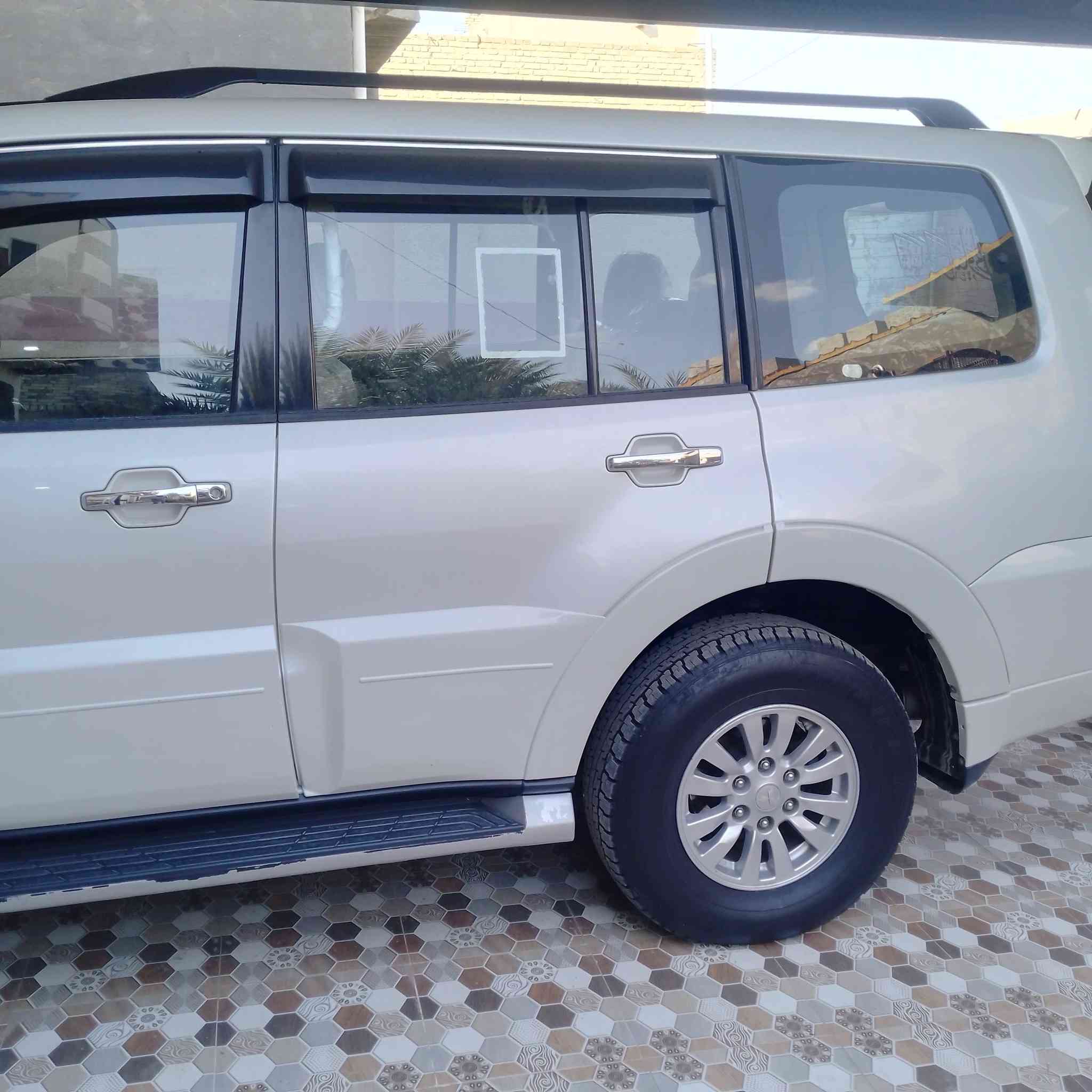 السلام عليكم للبيع موديل 15 صور السونار مرفقه داخل المنشور مكينه كير صدر تخم تاير  تبريد مكفوله العنوان بغداد نهروان هاتف ***********""""***********السعر160بيهه مجال مراوس باقل يرهم
