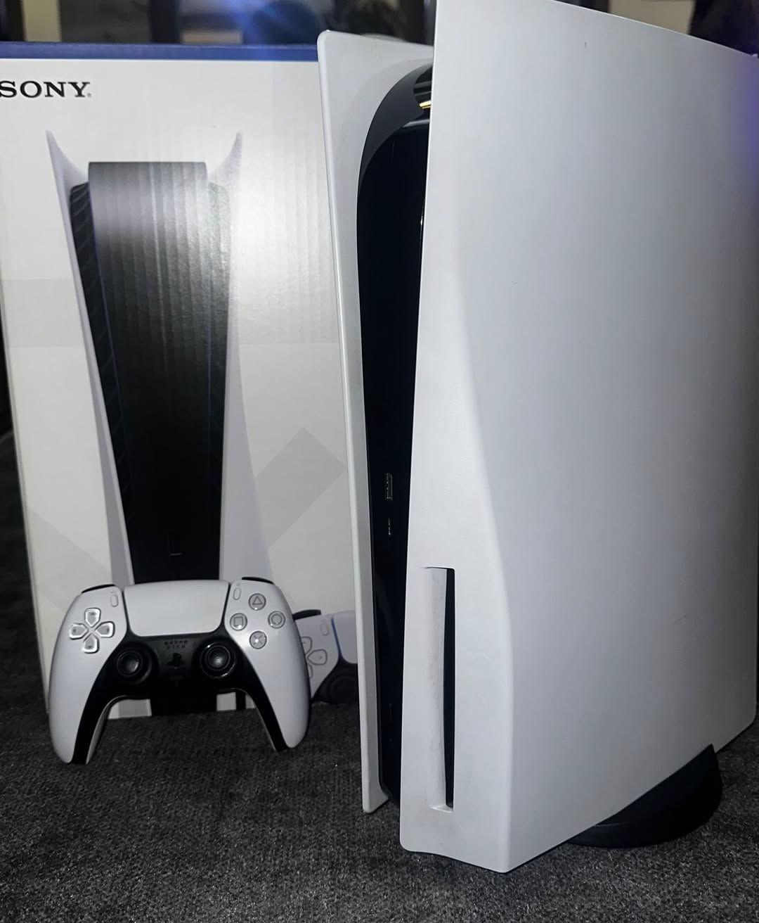 بلي 5 للبيع نظيف 100‎%‎ كامل ملحقاته كارتونة و اليدة الاصلية وكل الملحقات كاملة و مامفتوح ستيكر ولا براغي مع 3 اقراص فيفا و ليقو و NBA والسعر 550 الف
محجوز


**إذا كنت صاحب هذا الإعلان وتريد حذفه لأي سبب، رجاءا أرسل رسالة إلى الدعم الفني**