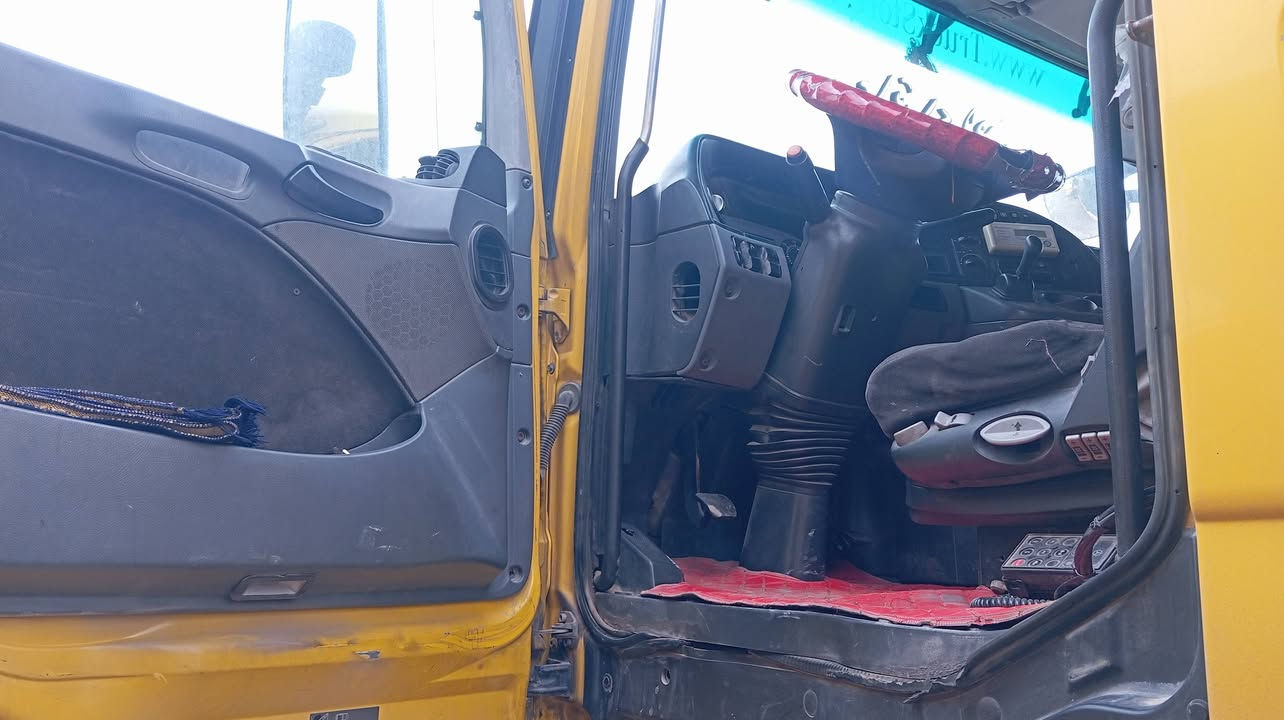 للبيع بدون ضباره أكتروز سكس موديل 2005 حجم 48 تك ومطوله شاصي مكفول قماره بلاديه شركه تخم تاير رقم صلاح الدين حجزلها بالكمرك التسجيل سياره نضيفه جاهزه للعمل السعر 225 وبيها مجال مكاني الفلوجه معرض الوطن للاستفسار ه‍ الوكيل ابو عمر *********** ه‍ ابو قصي*********** ه‍ ***********
