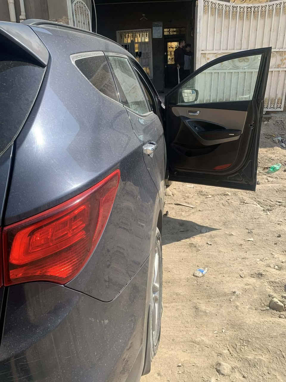 سنتافي 2017 وارد امريكي
4راكب
تدفئه تبريد
4مخارج

5ويل مع السبير

شاشه 

تحكم ستيرن

كشنات على وضع الشركه

دواخل نضيفه

حداديه فول

مكينه خير من الله 

ذب گير وطلع بغداد

مال بيت مامتعوبه 

هديه وياها البردات ماللتها 

مكان ديوانيه جمهوري الشرقي

تجي وتشوف بعينك وبيك خير وتدلل

***********
