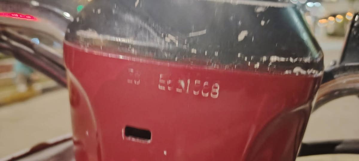 السلام عليكم اخوان ماكس بوليس 2012للبيع صارله تلث تشر من طالعه نكره سلف لا تبقير لا تنقيص كفاله  من البرغي جاملغ موجود ما بي شي بس ما مشدود السعر 750 وبيه مجال حك الجيه لشراي يتصل ويدلل *********** او مراوس بماكس عدله
