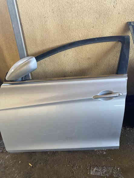 ® للبيع - قطع غيار سوناتا 2013 حالة ممتازة
للبيع قطع أصلية لهيونداي سوناتا 2013
مستخدمة استخدام خفيف وفي حالة ممتازة جداً.
المواصفات:
قطع أصلية ونظيفة
خالية من أي كسور أو لحام
جاهزة للتركيب مباشرة
القطع المتوفّرة:
(ابواب مع جميع الملحقات - جاملغ أيسر وأيمن _اضواء اماميه_ دشبول مع جميع الملحقات _استيرن مع جميع الملحقات _وأيضاً الكثير من القطع......الخ)
سبب البيع:
استبدال السيارة
السعر: بلخاص او اتصل عليه
قابل للتفاوض بالمعقول
المعاينة:
متاحة للمشترين الجادين
العنوان: البصره/أبي الخصيب
للتواصل واتساب / اتصال:
(***********)
