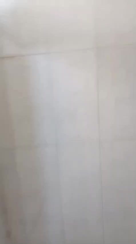 للايجار شقة غرفتين صالة مطبخ خدمات بلكونات عدد2 في الغدير خلف ابو رحمن ط1 مساحة الشقة 100 م كبيرة جدا ونظيفة ميحتاج اي صرف جيب غراضك واكعد مكتب الفهدللعقار ***********
