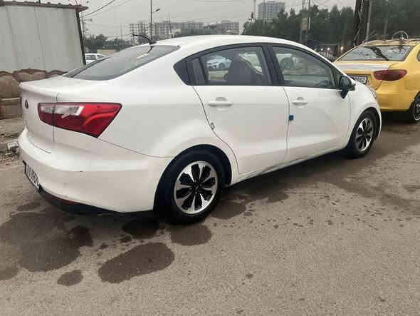 السلام عليكم
ريو للبيع خليجي موديل 2016
ضرر:طختين فقط وممصلحات عل وضعهن بل باب وبل دوسه فقط
المواصفات
مري شفط
فتحه سقف
لايت لد ابيض عالي
تبريد بلادي ثلج
طخم تايرات وويل كب جدد
شاشه وكامره وحساسات 
مواصفات معروفه
السياره مال بيت يعني ممتعوبه
ملاحضه 
المكينه مفتوحه وراجعه بلادي 
السعر 105 💲
وبي مجال 

العنوان البياع
***********
