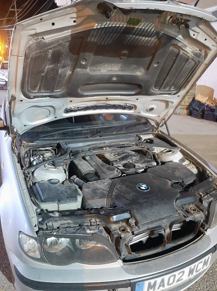 فرۆشتنی خیرا 28 $ گەڵا مەنەفیست ئەسڵی 4 پستۆن 320 بەنزین سوکان عەکسی گیڕ عادی مۆدیل 2002 نە موسە نە بڕاوەیە پشتو پیش کەپس بی سبوخ ماڵی دۆستە تکایە موشتەری نی تیڵ مەکە *********** كويسينجاك, أربيل
