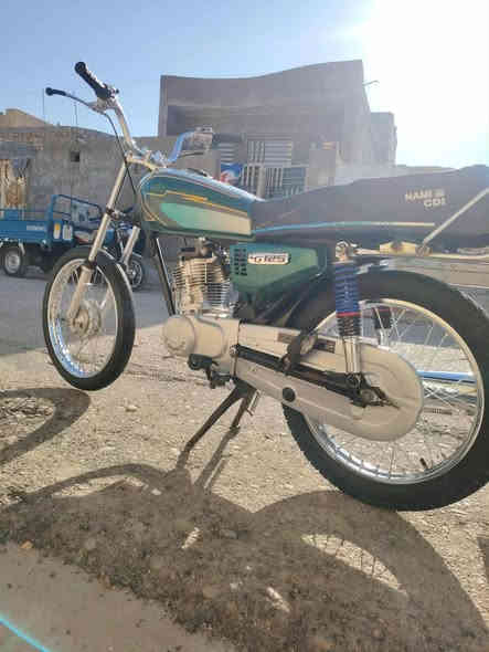السلام عليكم شباب دراجه مكينه انتنس مكاني نسيان السعر475  وبيه مجال قليل هذه رقم***********
