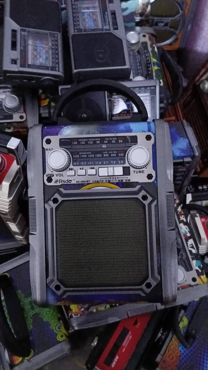 راديوات كامل موصفات فول نضافة ٩٩ بل ١٠٠ مكاني بغداد ابيعهن شلع كل قطعة بيه راديو وأم بي ثري و بلوتوث وصوت جدا عالي يشتغل شحن وكهرباء وباتري شي على شي سعر القطعة ١٥ الف قفلللللللل العدد ٤٨ قطعة


**إذا كنت صاحب هذا الإعلان وتريد حذفه لأي سبب، رجاءا أرسل رسالة إلى الدعم الفني**