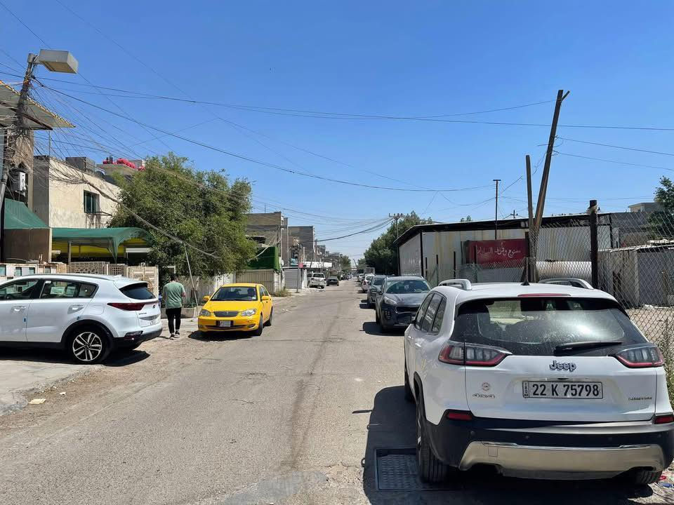 للبيع مشتمل حديث بناء ٢٠٢٤ المساحه ١٠٠ متر الواجهه ٥.٥ والنزال ١٨.٢٠ مدخلين الطابق الاول يحتوي على صاله ومطبخ حولي وخدمات وغرفة نوم كبيره والطابق الثاني غرفتين نوم وحده منهن ماستر كبيره وخدمات الموقع شارع فلسطين العقاري محله ٥٠٢ شارع الاطرقجي خلف اسماك يوسف 

للاتصال *********** او *********** شركة الخيمه للعقار السعر عالخاص راسلني لو تتصل
