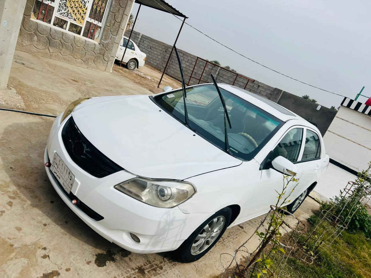 السلام عليكم تحيه طيبه،،، للبيع بي واي دي مؤديل ٢٠١٣ رقم واسط مميز كير عادي فول مواصفات فتحه بصمه بصمه أبواب اشاير مري فول مواصفات كير وصدر وكهرباءيات وتخم تاير كله نضيف سياره بحاله جيده فقط بيهه هلالات معمره ولباقي بلادي سياره بحاله جيده السعر ٤٠ وبيهه مجال العنوان واسط الزبيديه ***********، ***********
