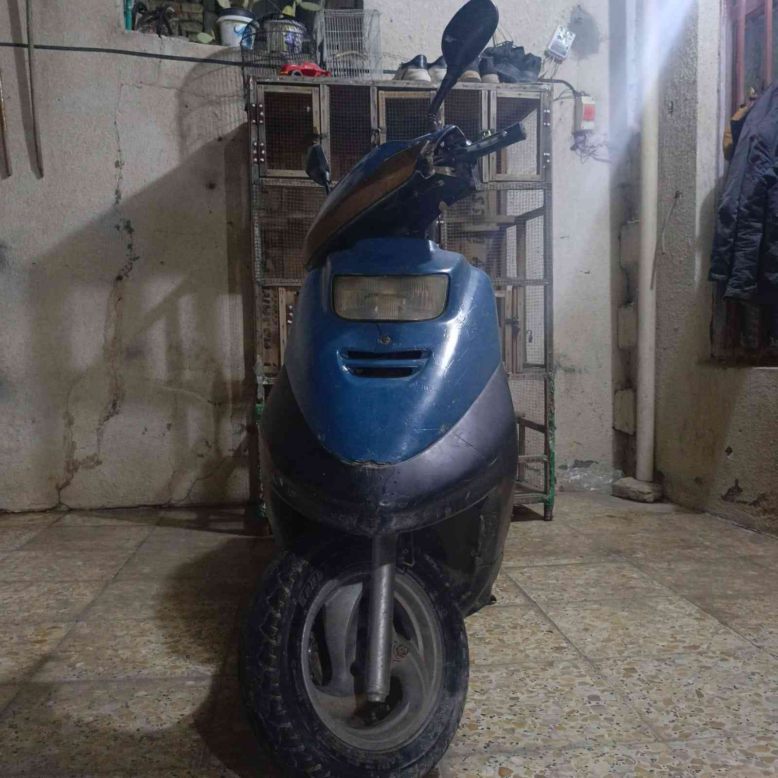 السلام عليكم دراجه فضائي فراشه سرعه 100 ياباني دراجه نضيفه حيل جديده تجي تفحص وتأخذ تشتغل سلف وهندر كهربايات كله شغاله السعر 300 وبيه مجال مكاني بغداد مدينة الصدر ***********
