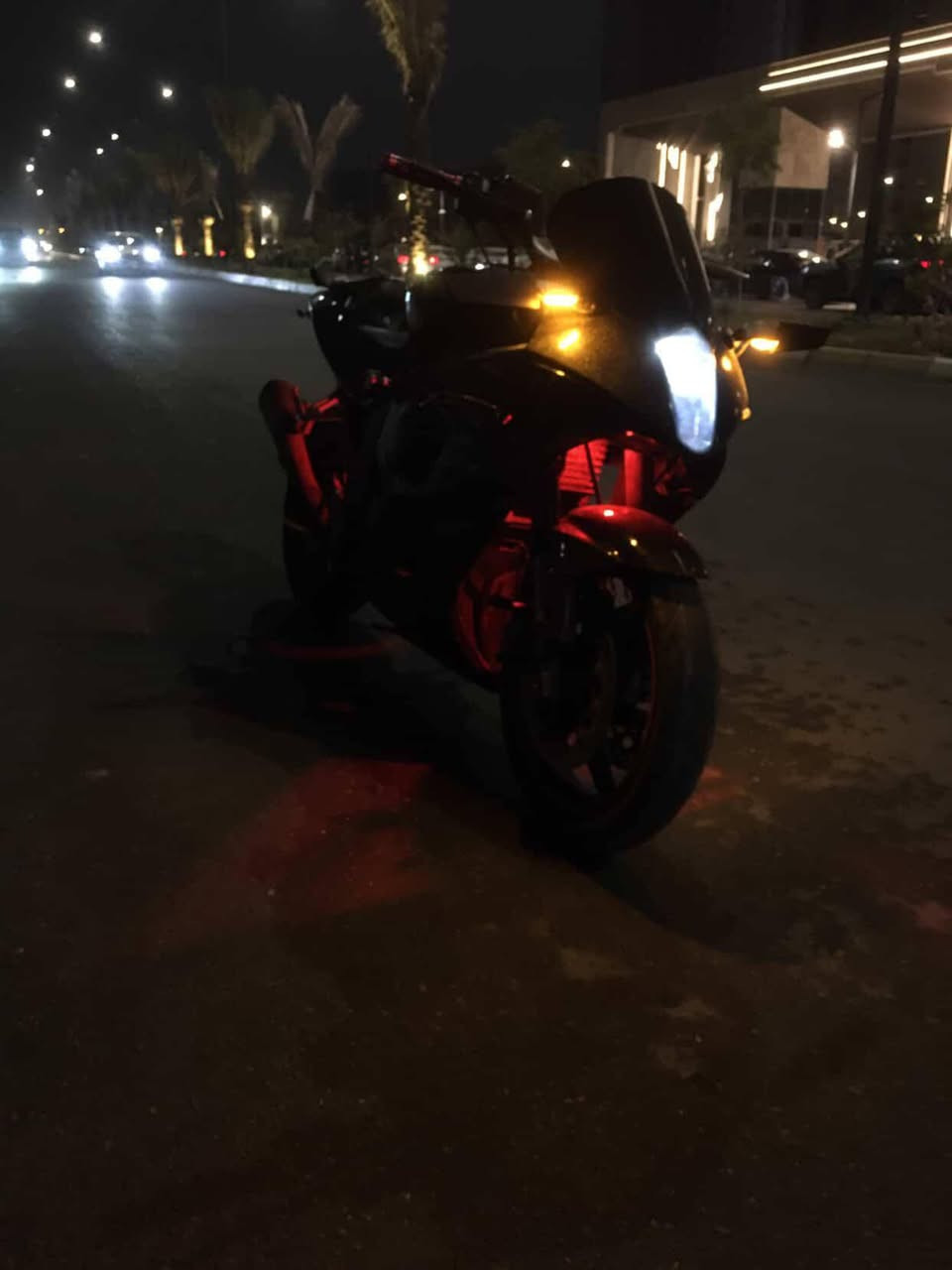 سلام عليكم
دراجتي: هايسونج جيتي، نوزل 6 كير  
المواصفات:  
- زنجيل  
- تايرات  
- فلتر وزيت مولي  
- بلكات انجي كي  
- سليدرات  
- صالنصه بروكس  
- مري لد  
- أجنحة  
- لد أحمر أمامي وخلفي  

العنوان: بغداد  
للاستفسار: راسلني رسالة خاصة


**إذا كنت صاحب هذا الإعلان وتريد حذفه لأي سبب، رجاءا أرسل رسالة إلى الدعم الفني**