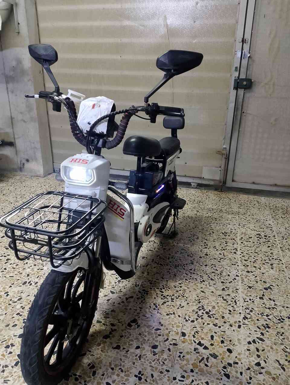 سلام عليكم دراجه شحن للبيع فقط بدون مروس حجم 20كلشي شغال مابيها اي نقص بطاريات شاد جدد السعر 275بيها مجال قليل نضافتها90/100 مكاني كركوك حي بدر اي استفسار خاص


**إذا كنت صاحب هذا الإعلان وتريد حذفه لأي سبب، رجاءا أرسل رسالة إلى الدعم الفني**