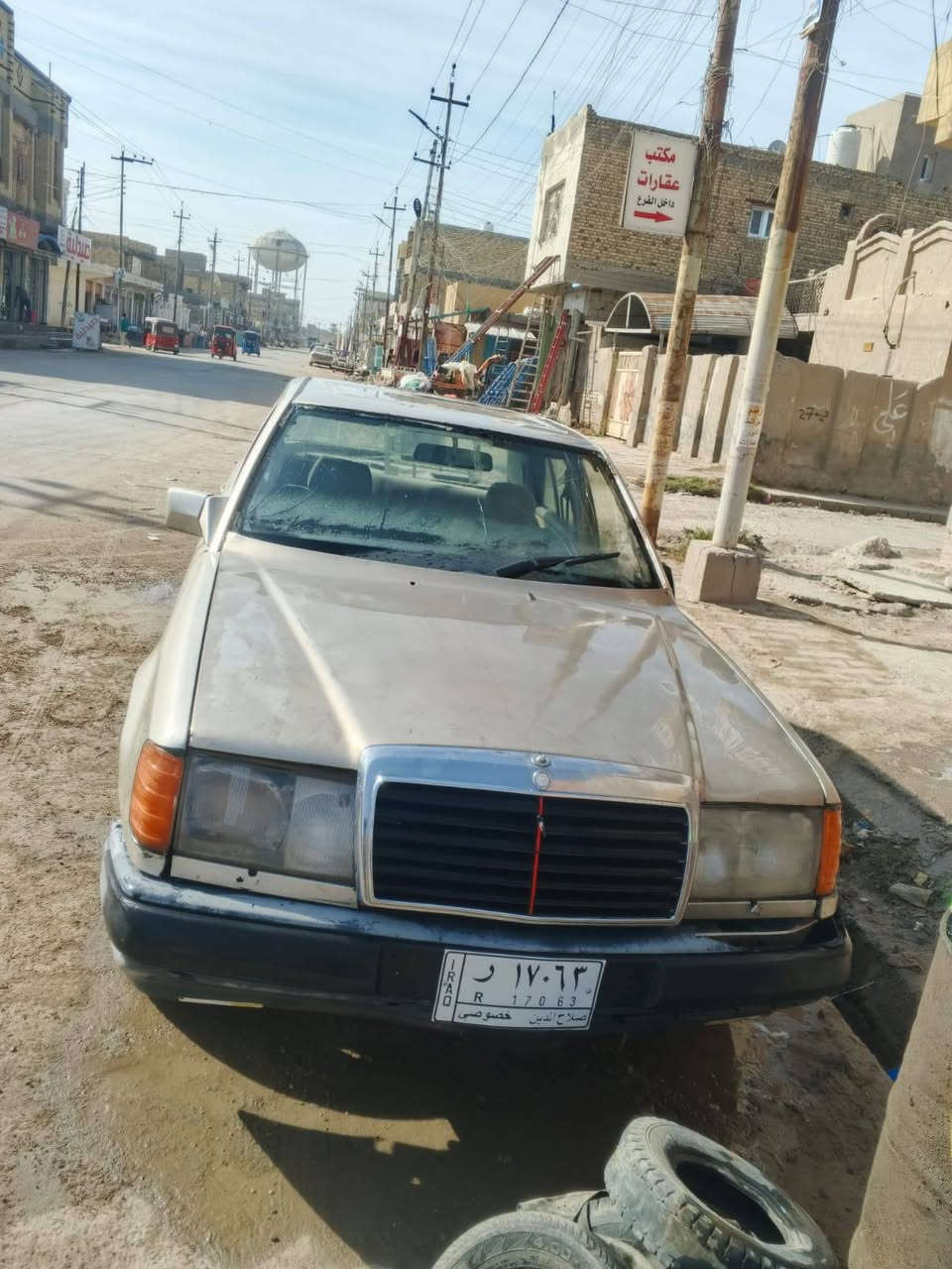 سلام عليكم مارسدس دب مديل 92البيع شرط قواعد سلامت كل تعمير مابيه وبيه مكينه وكير نعمه بس عوز ترتيب شي بصيد رقم صلاح دين ورعيه يمي سعره 22وبيه مجال لشراي يتصل وبيه خير ويدلل ***********
