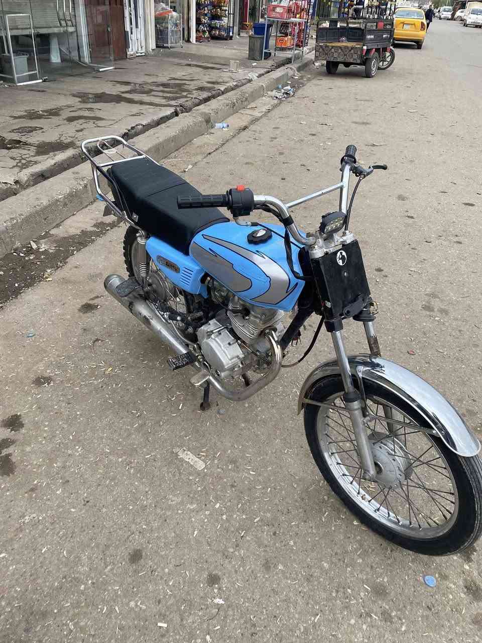 السلام عليكم
للبيع دراجه 4كير ايراني مرتبه وخدميه لا صرف لا بخار بالشرط كل عيب ما بيها اصعد واطلع سعر 350 وبيها مجال قليل حك الجيه للاتصال ***********
