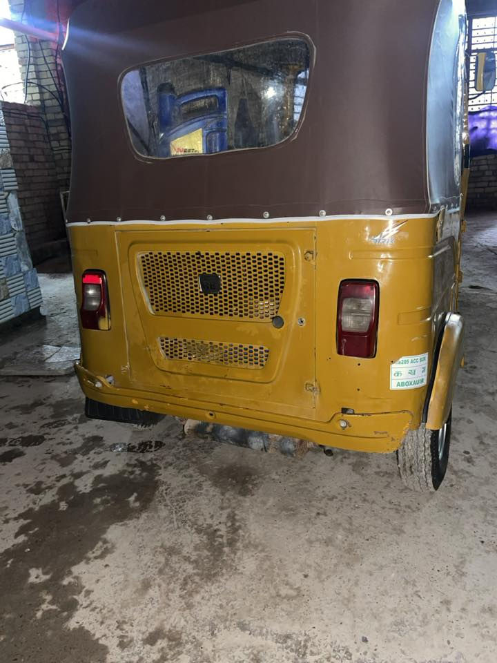 تكتك للبيع موديل 2021 شهر 5 مكان السياحي انتصال ‭0773 926 5496‬
