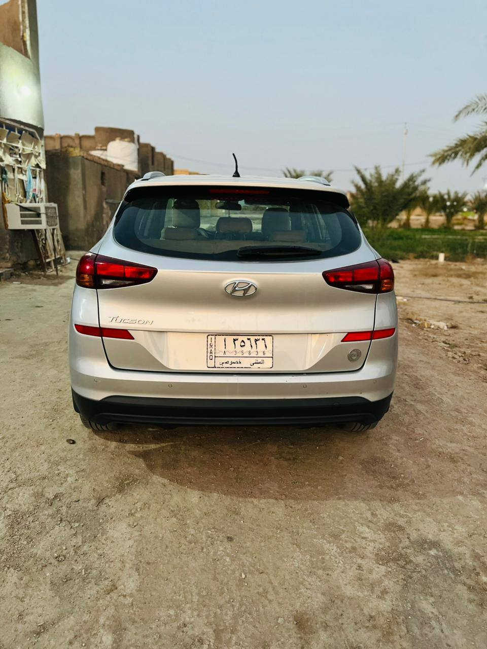 السلام عليكم
توسان للبيع مديل 21 خليجي
محرك 2000
مكينه كير كفاله
تبرير+تدفئه
ما شيه 88الف

مرايات شفط 
تحكمً ستيرن 
وباقي المواصفات المعروفه 
بيها جاملغ ايسر +بنيدمبدل
سياره جديده بشكل
سنويه28بسمي مداورثاني يوم 
مكان سياره السماوه سوير
تواصل عل رقم تلفون
‏‪0782 778 2283‬‏
السعر بلاش 165$بيها مجال  
وينه يدور جديد
