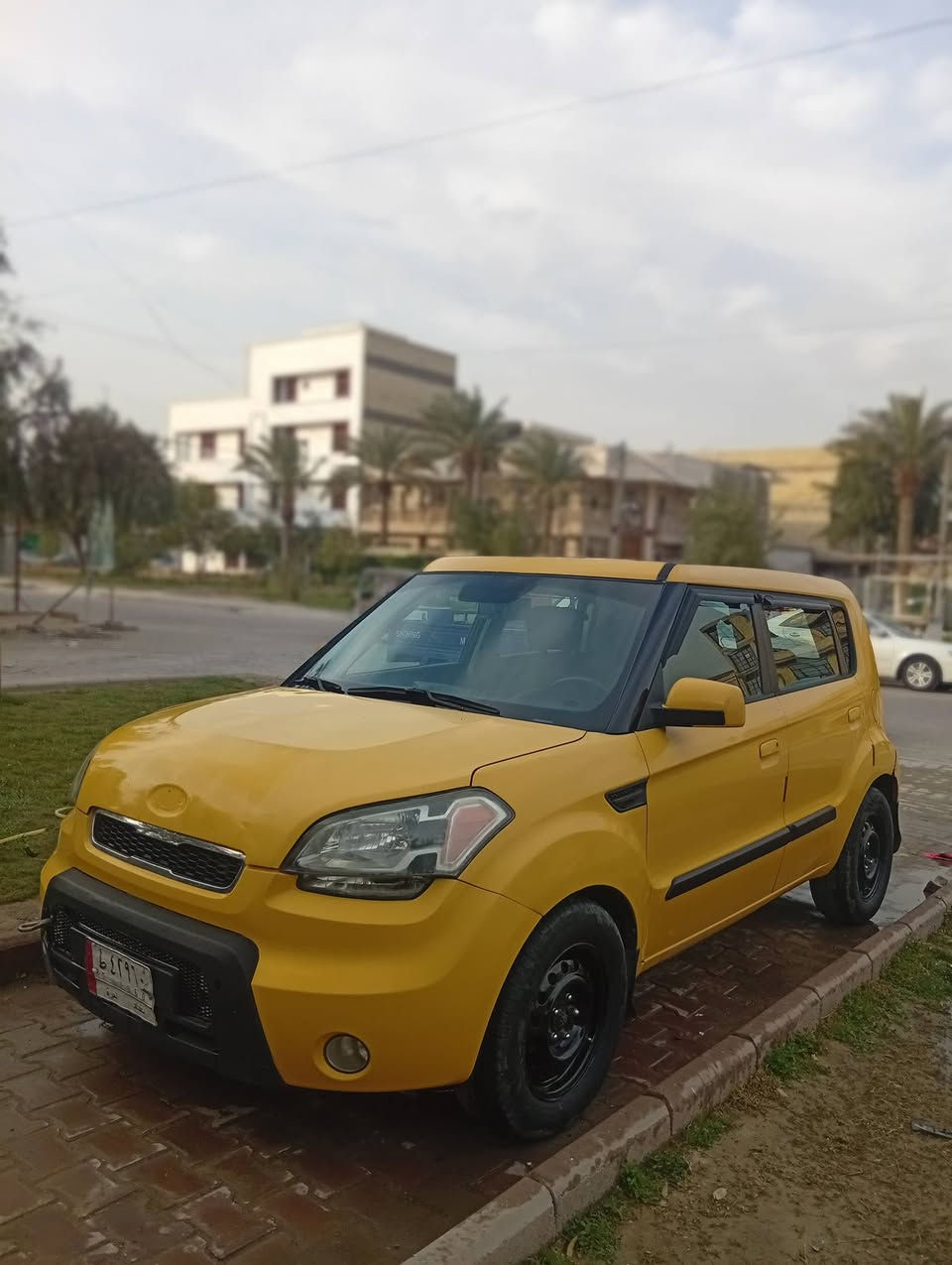 السلام عليكم سول موديل ٢٠١٠ نضيفه خير من الله العنوان بغداد شعله سعر ٧٠ الشراي ينتصل ***********
