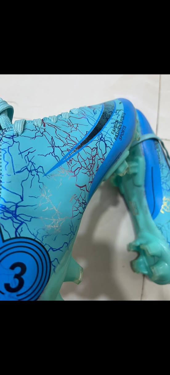 @الجميع
السلام عليكم
لابجين بسامير اصلي ما ملبوس والخامه تخبل  قياس40 رايده ب 20 لان بعده جديد وب اللزكه مكاني بغداد حي الجهاد


**إذا كنت صاحب هذا الإعلان وتريد حذفه لأي سبب، رجاءا أرسل رسالة إلى الدعم الفني**