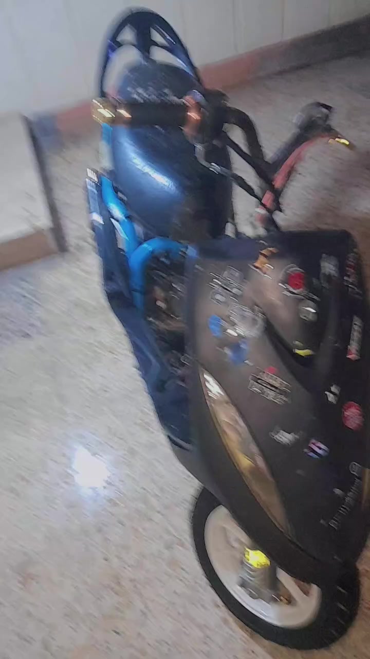 سلام عليكم ورحمة الله وبركاته دراجه للبيع أريده بل325 بيه مجال دراجه بوشه 55 صدر امامي رياضي دراجه شغاله


**إذا كنت صاحب هذا الإعلان وتريد حذفه لأي سبب، رجاءا أرسل رسالة إلى الدعم الفني**