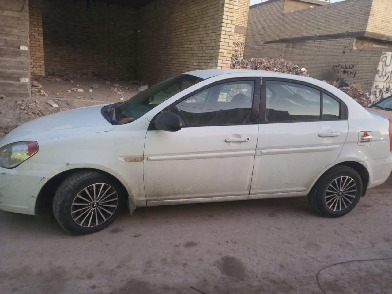 السلام عليكم اكسنت موديل 2009 للبيع مكاني بغداد البلديات السونار مرفوق السعر 
77ورقه 
رقم الهاتف ***********
