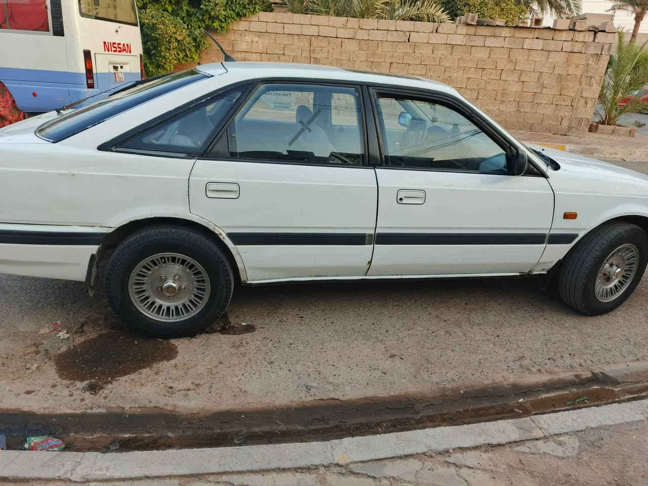 سلام عليكم 
مازدا للبيع موديل 1990 بدون تبريد 
 626 سياره مابيه شي غير خيط بخار قليل  8بخ  للاستفسار اكثر اتصل عل رقم *********** كركوك, العراق
