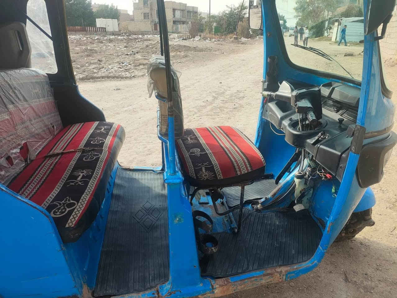 سلام عليكم عندي تكتك تيب اس موديل 2019نضيفه ومحرك فول مكفوله ورقم نكليزي وتخم تاير وسعر 4600وبيه مجال


**إذا كنت صاحب هذا الإعلان وتريد حذفه لأي سبب، رجاءا أرسل رسالة إلى الدعم الفني**