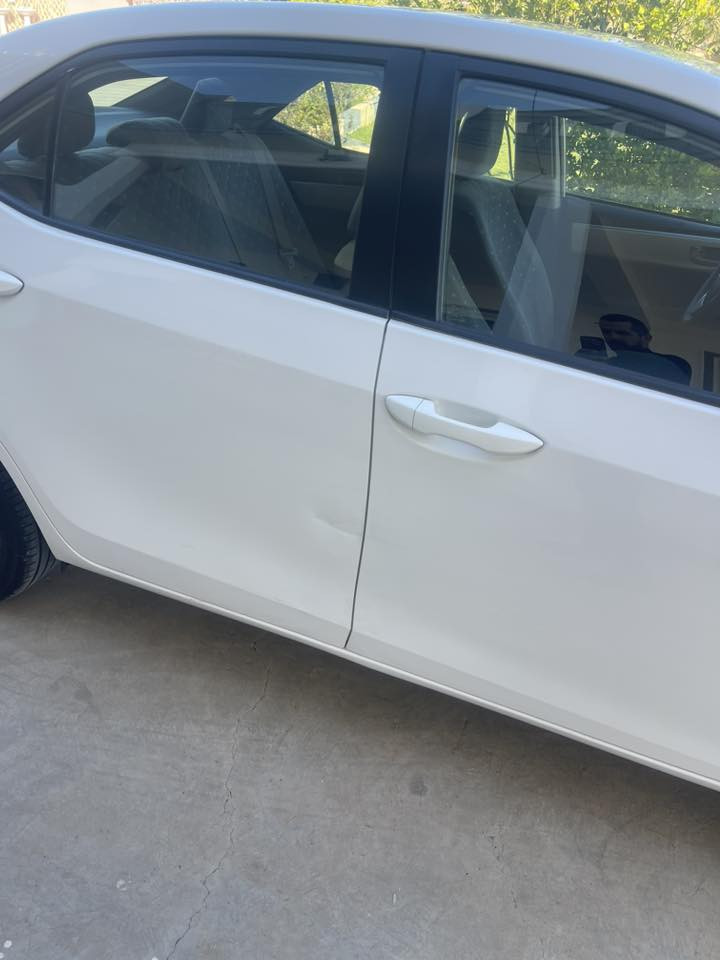 كورلا 2015 خليجي
مكفولة من الصبغ فقط بارد موضح بالسونار 
ماشية 150 الف 
نضيفة وجاهزة مابيها نواقص 
السعر 143 وبيها مجال 
مكان السيارة بغداد 
***********
