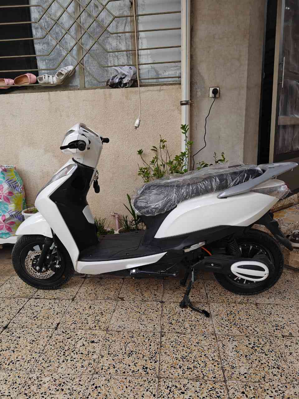 للبيع جديد مال معرض
***********
***********
