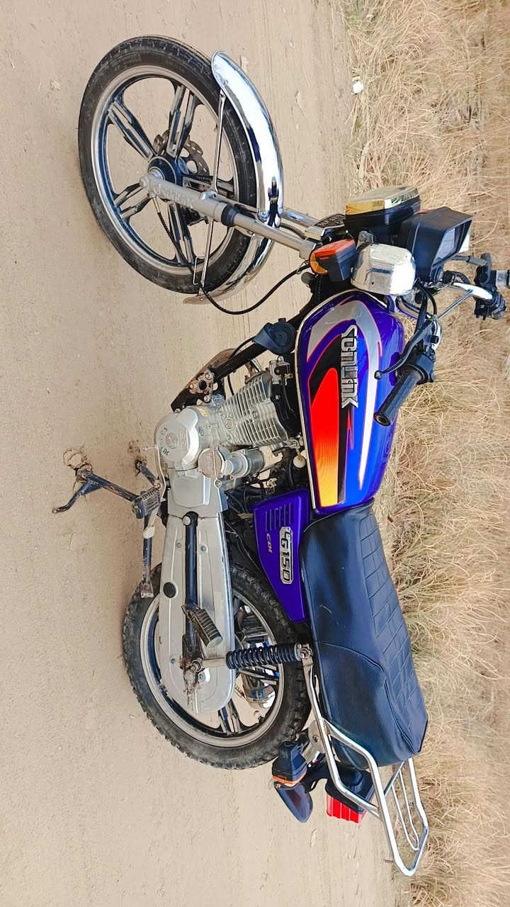 ماشاءالله +اسلام عليكم دراجه سولينك موديل2022 ادراجه مامفتوح + امبي ثري وياها ال دراجه نضيفه وخير من الله احلا من صور سعرها ٦٥٠ (((وبيها مجال قليللل)))متواجد   اتصال واتساب فقط *********** مكان بابل المسيب
