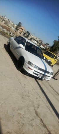 كورله البيع موديل 1995محرك وكير شرط السياره بيه صباغ مكانت بدون اي طخه...