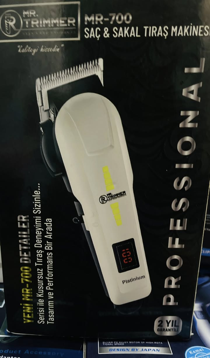 سلام عليكم شباب عندي مكاين حلاقه جدد للبيع 
مكاني بغداد الاسكان او طوبجي 
***********
