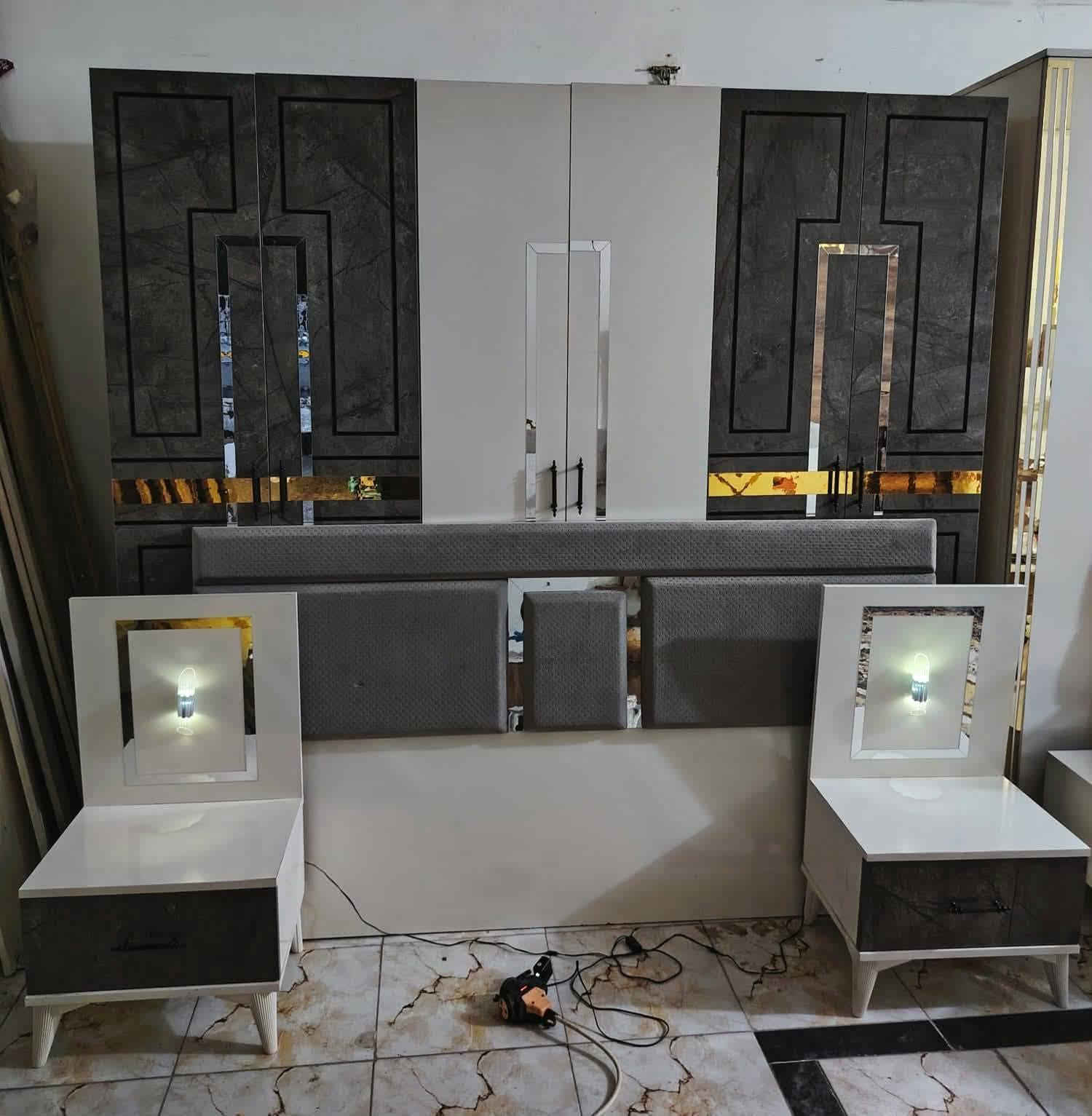 💎💗 غرفة تركي مستخدم
🛏️ 6 قطع كاملة
💯 نظافة 99 %
🚪 نظام أبواب مرتب
💸 السعر 500 قفل
🪛 شد مجاني
🚚 نقل مجاني داخل بغداد
انواع الغرف خاص 
💎


**إذا كنت صاحب هذا الإعلان وتريد حذفه لأي سبب، رجاءا أرسل رسالة إلى الدعم الفني**